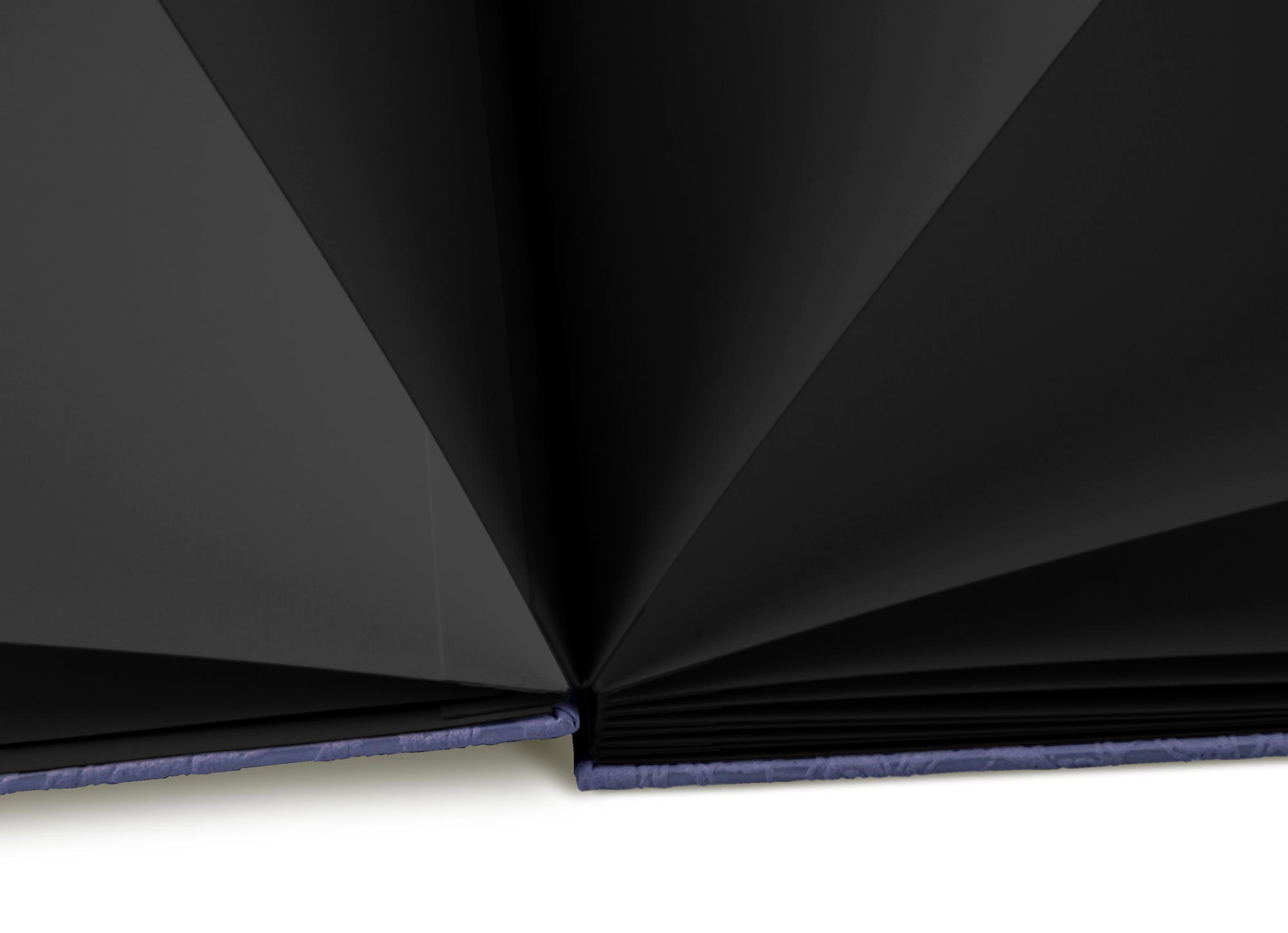 Blockalbum 22 x 22 cm, schwarze Inhaltsseiten, ohne Bilddurchstanzung