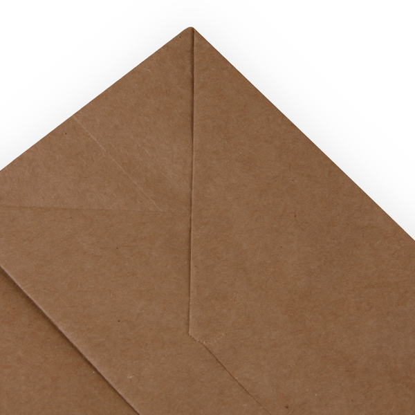 Kraftpapiertüte ,,M'' Kraftpapiertüte ,,M''